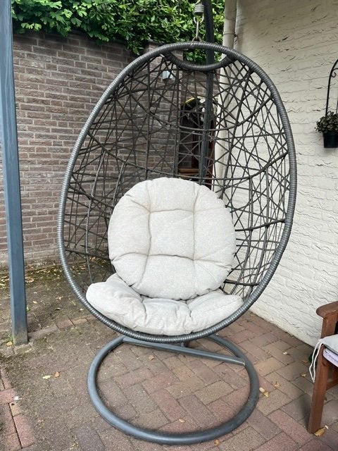 hangstoel ei, Ophalen, Gebruikt, Kunststof