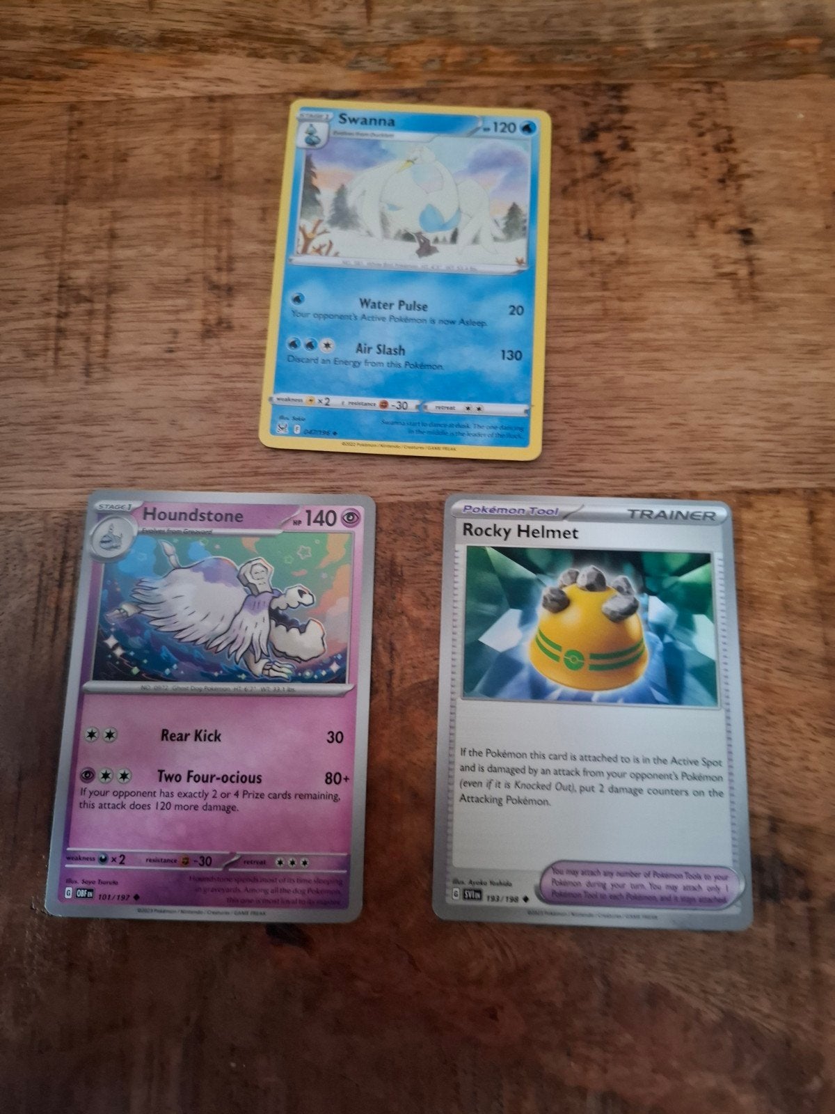 Pokémon kaarten: Swanna, Houndstone, Rocky Helmet, Ophalen of Verzenden, Gebruikt, Meerdere kaarten