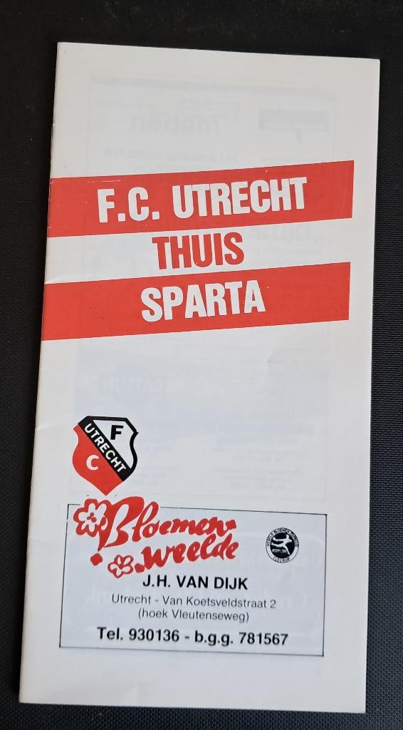 FC Utrecht - Sparta 1981/1982, Ophalen of Verzenden, Zo goed als nieuw, F.C. Utrecht, Boek of Tijdschrift