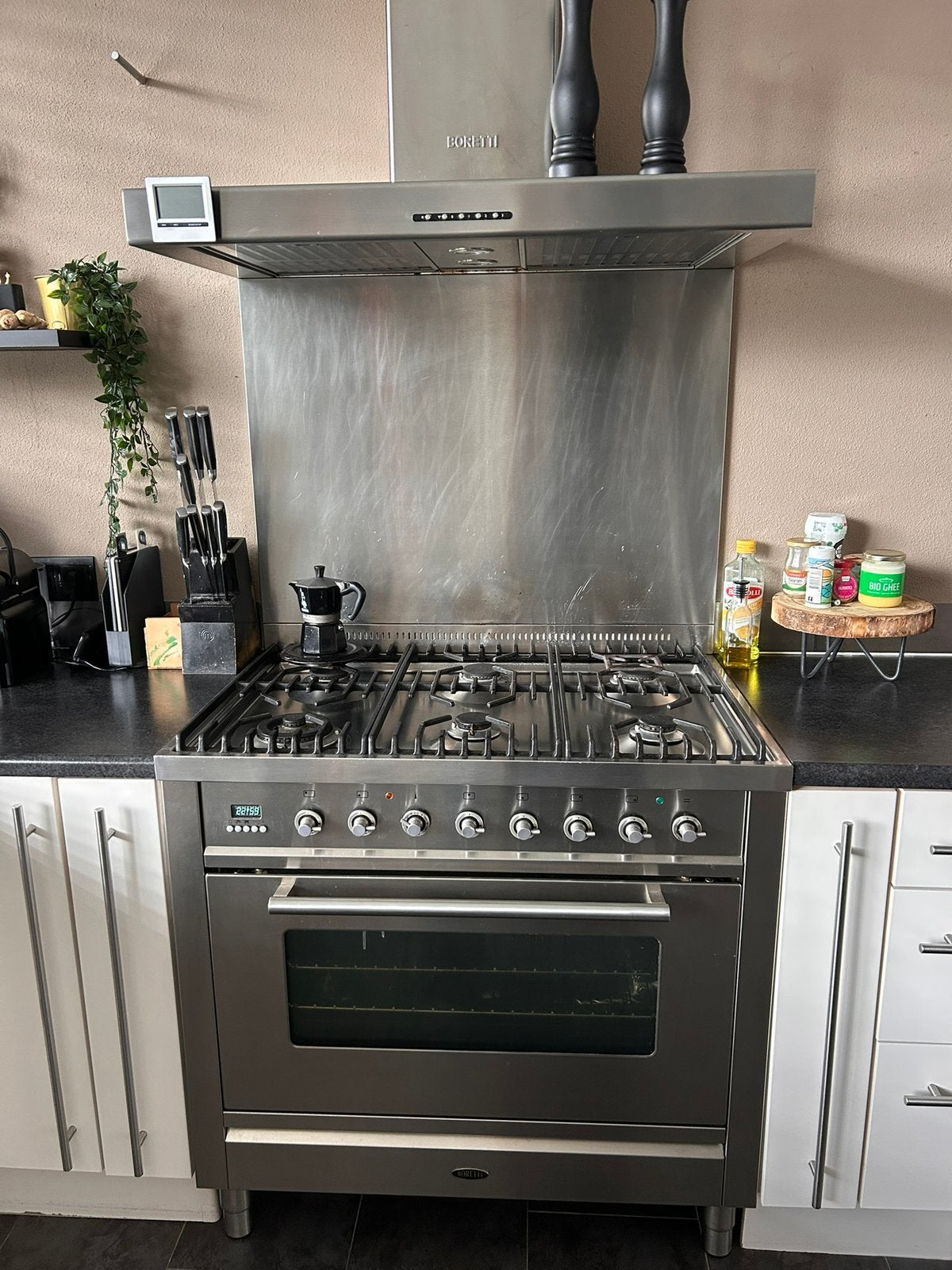 Boretti gasfornuis + afzuigkap zsm ophalen, Ophalen, 60 cm of meer, Zo goed als nieuw, Gas