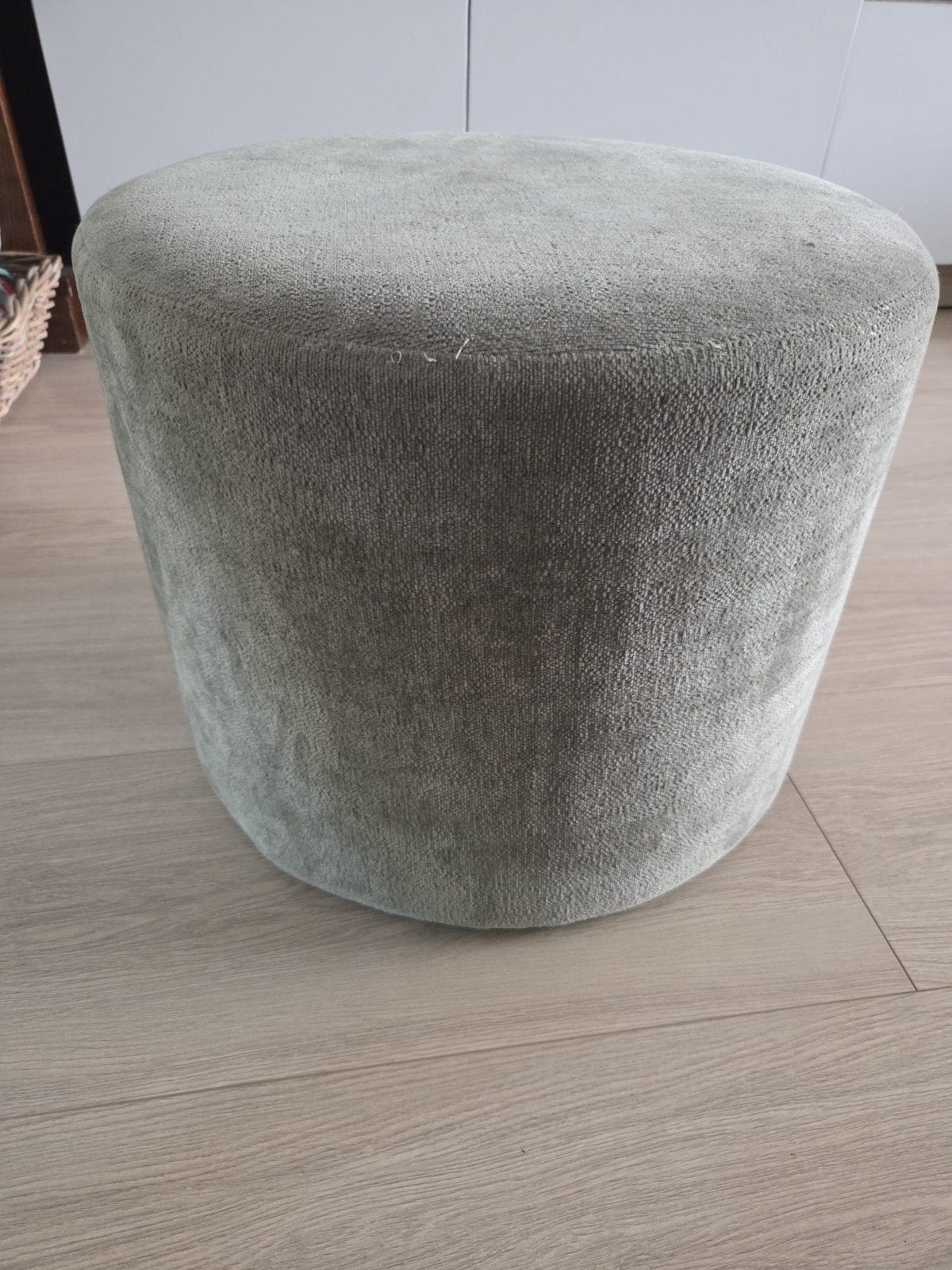 Groene poef, Huis en Inrichting, Ophalen, Zo goed als nieuw, 50 tot 75 cm, 50 tot 75 cm