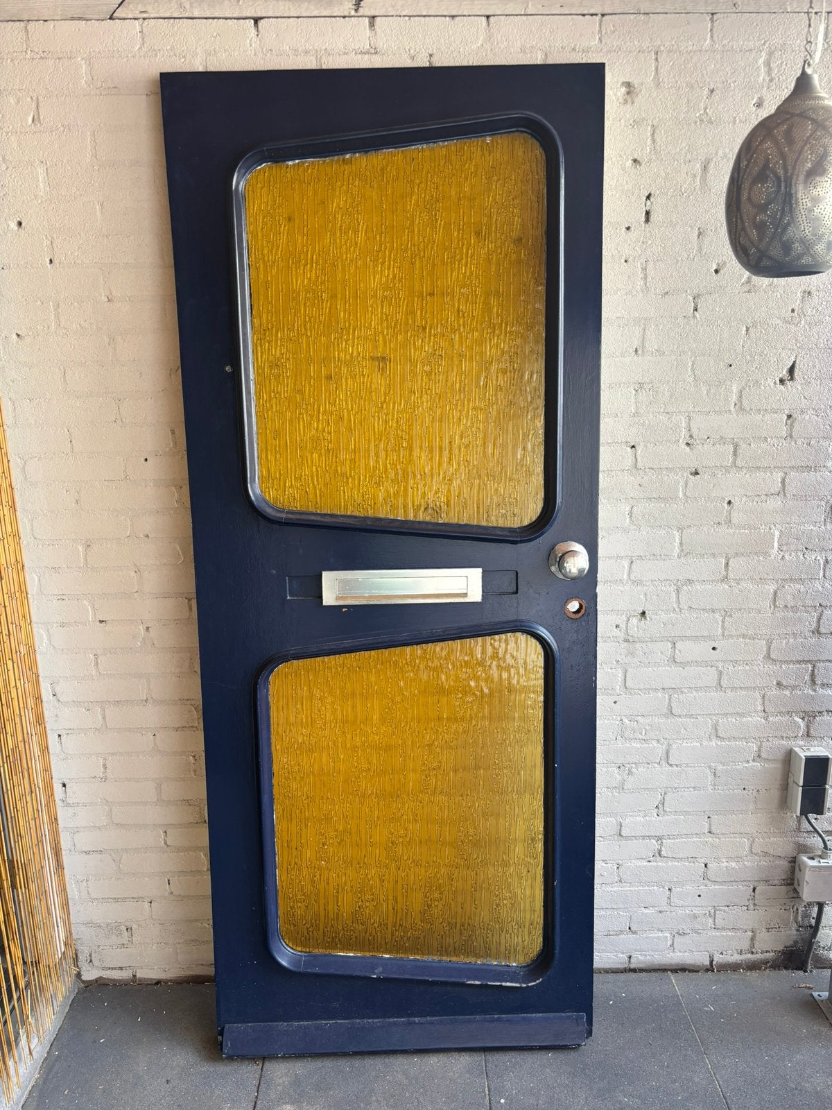 Retro Voordeur jaren ‘50-‘70 met origineel relief glas, Doe-het-zelf en Verbouw, Ophalen, Gebruikt, 80 tot 100 cm, Buitendeur