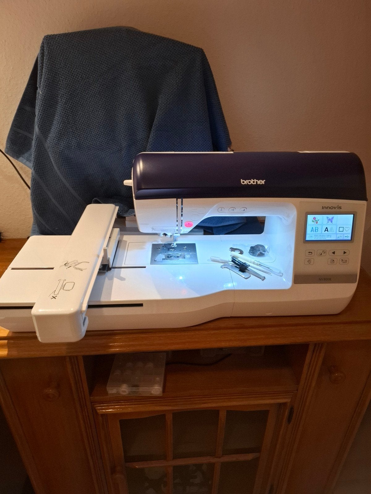 brother nv 800e, Hobby en Vrije tijd, Ophalen, Gebruikt, Machineborduren, Borduurmachine