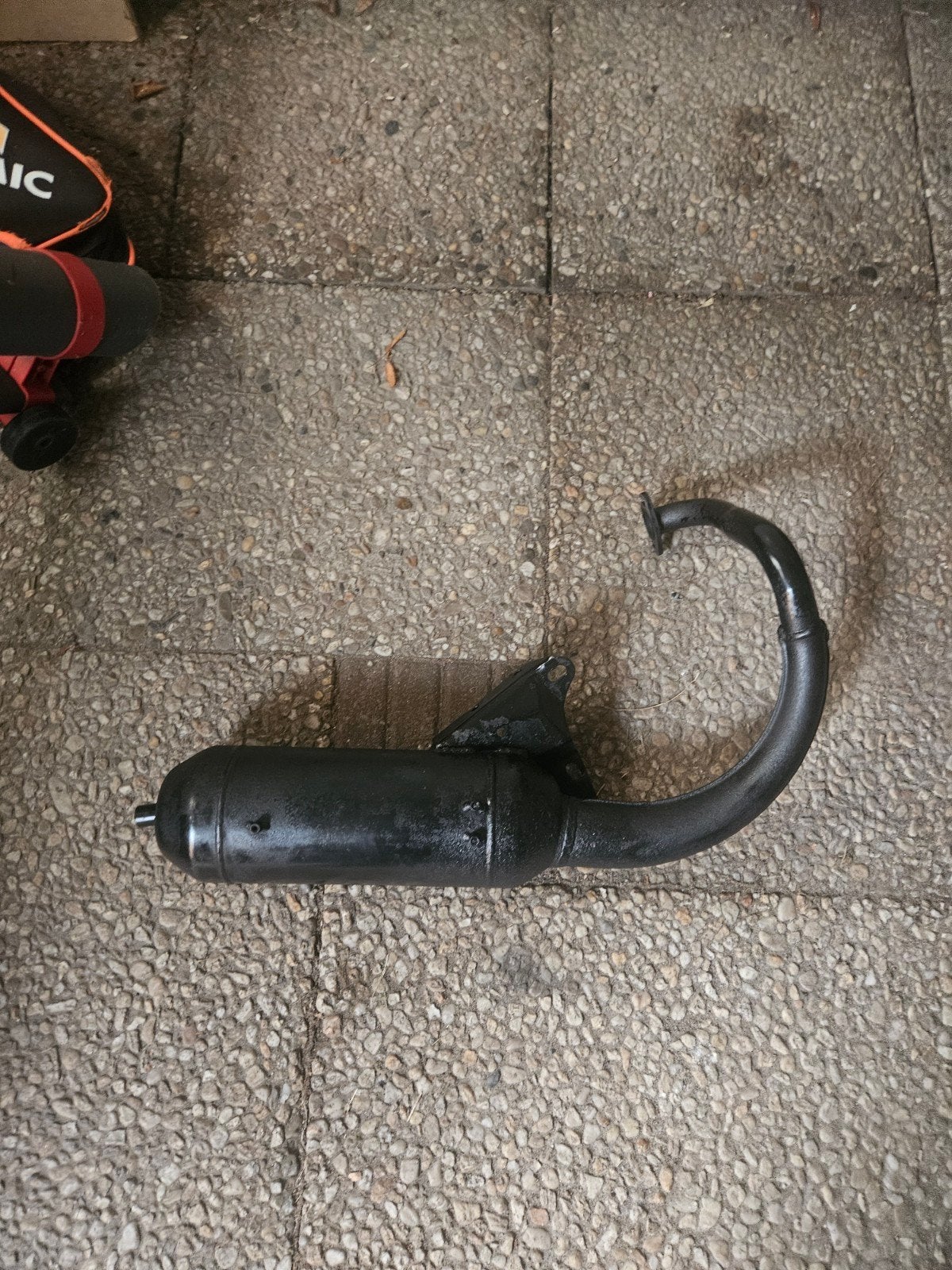 peugeot vivacity uitlaat, Fietsen en Brommers, Brommeronderdelen | Scooters, Ophalen of Verzenden