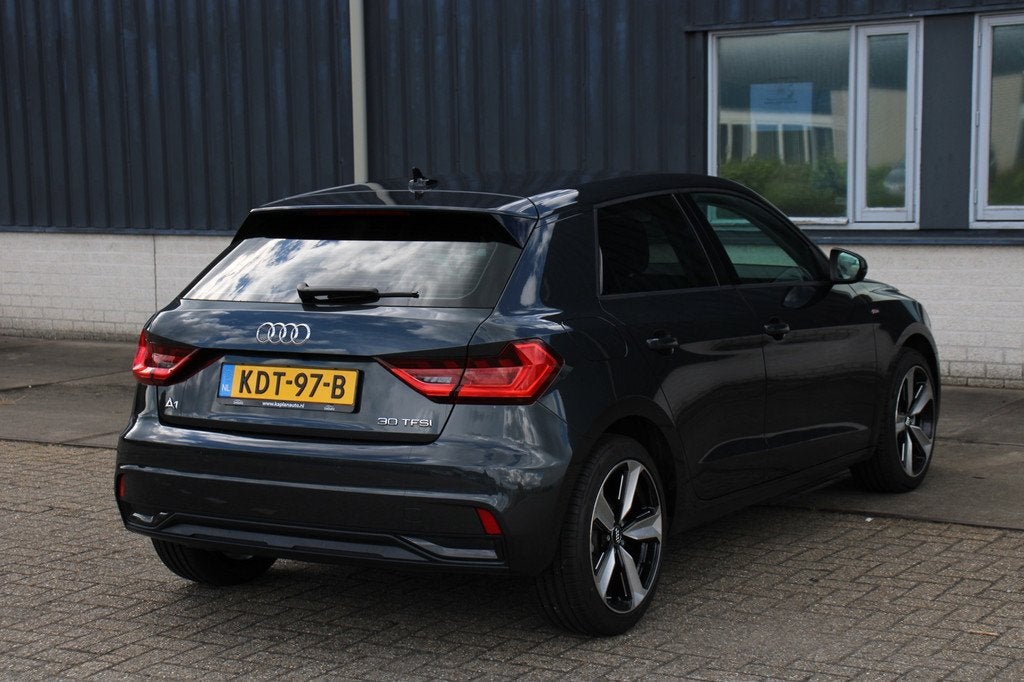Audi A1 Sportback 30 TFSI S-Line AUT. ACC Lane Leder ParkCam, Auto's, Audi, Zwart, 116 pk, Leder, Bedrijf