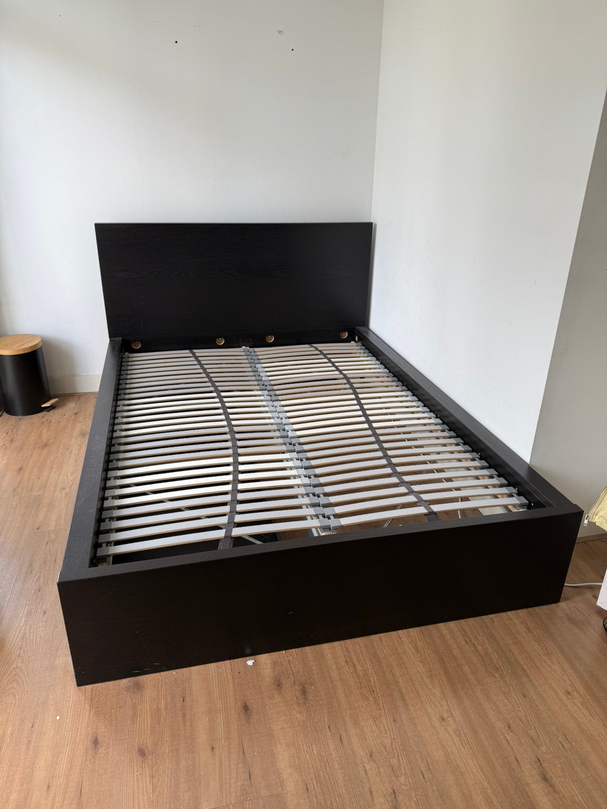 IKEA Malm bed 140x200 - 25 JULI!, Ophalen, Wit, Tweepersoons, 140 cm