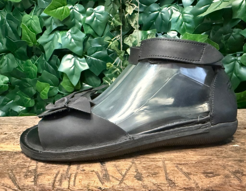 bijna Nieuwe mooie leren sandalen loints of holland maat 40, Kleding | Dames, Schoenen, Zwart, Loints of holland, Nieuw, Loints of holland