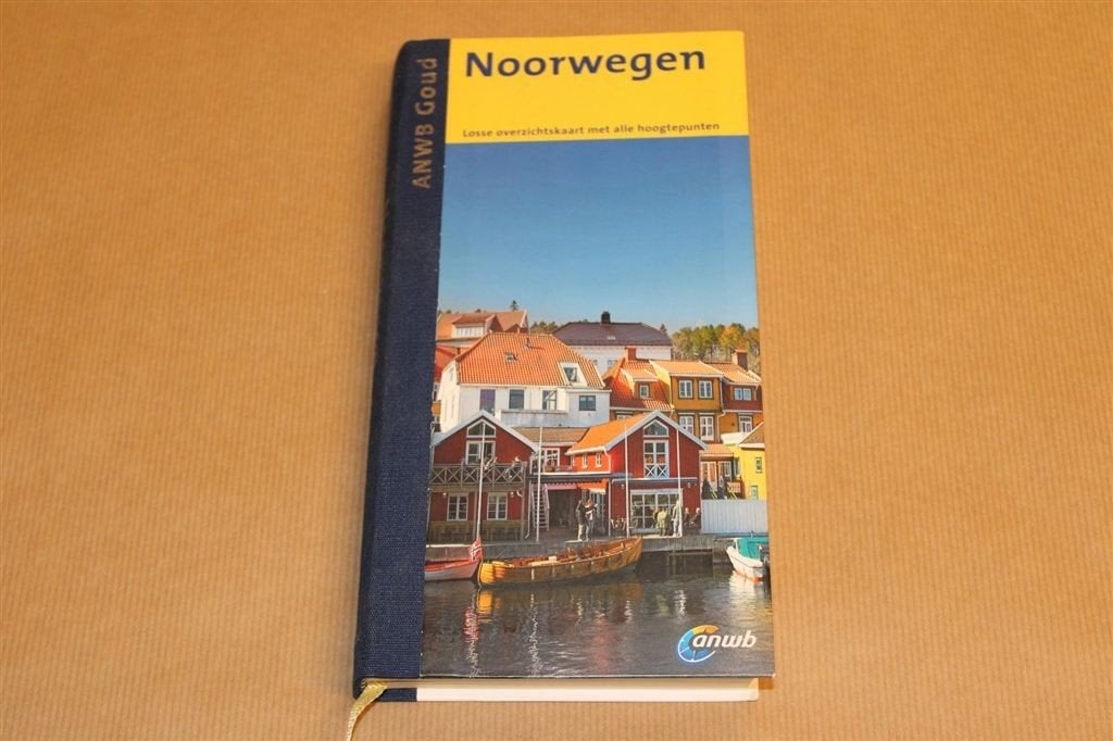 Noorwegen — ANWB Gouden Serie Reisgids [2011], Gelezen, Europa, Ophalen of Verzenden, Reisgids of -boek