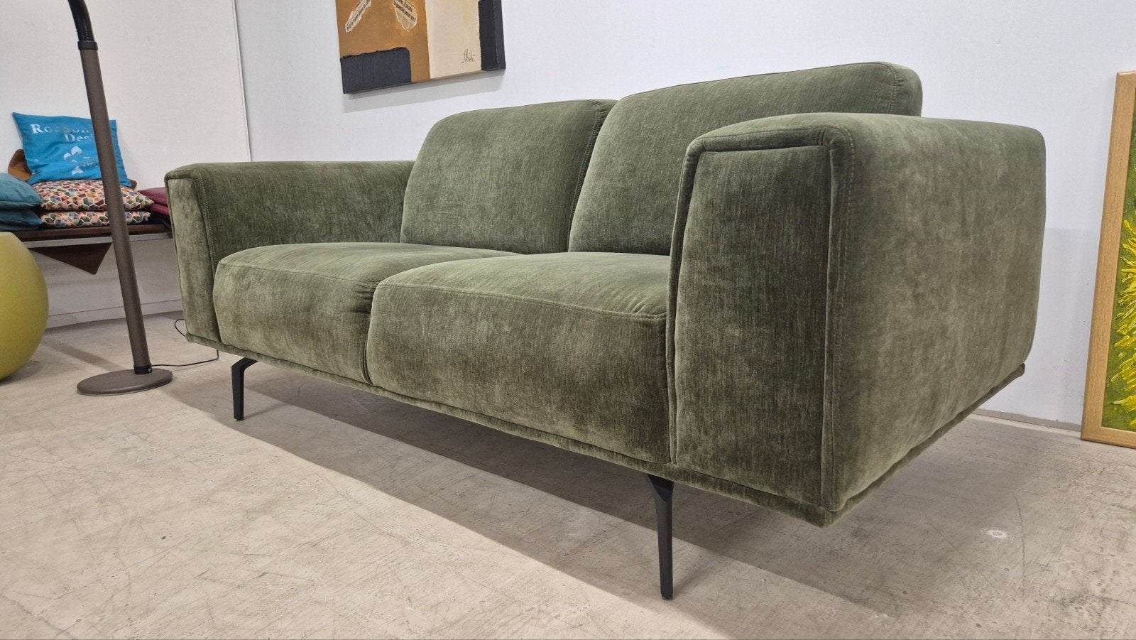 Prachtige mosgroene 2,5 zits design bank van t' Anker, Ophalen of Verzenden, Zo goed als nieuw, 75 tot 100 cm, Stof
