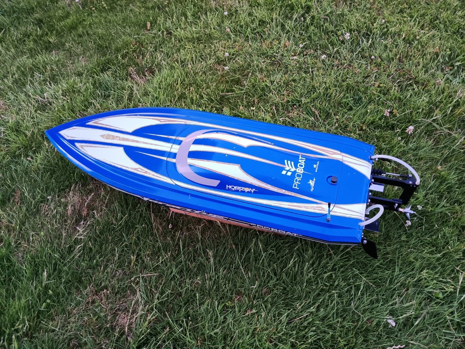 Als nieuw werkend staat Voracity-E powerboat, rc varend, Verzenden, Zo goed als nieuw