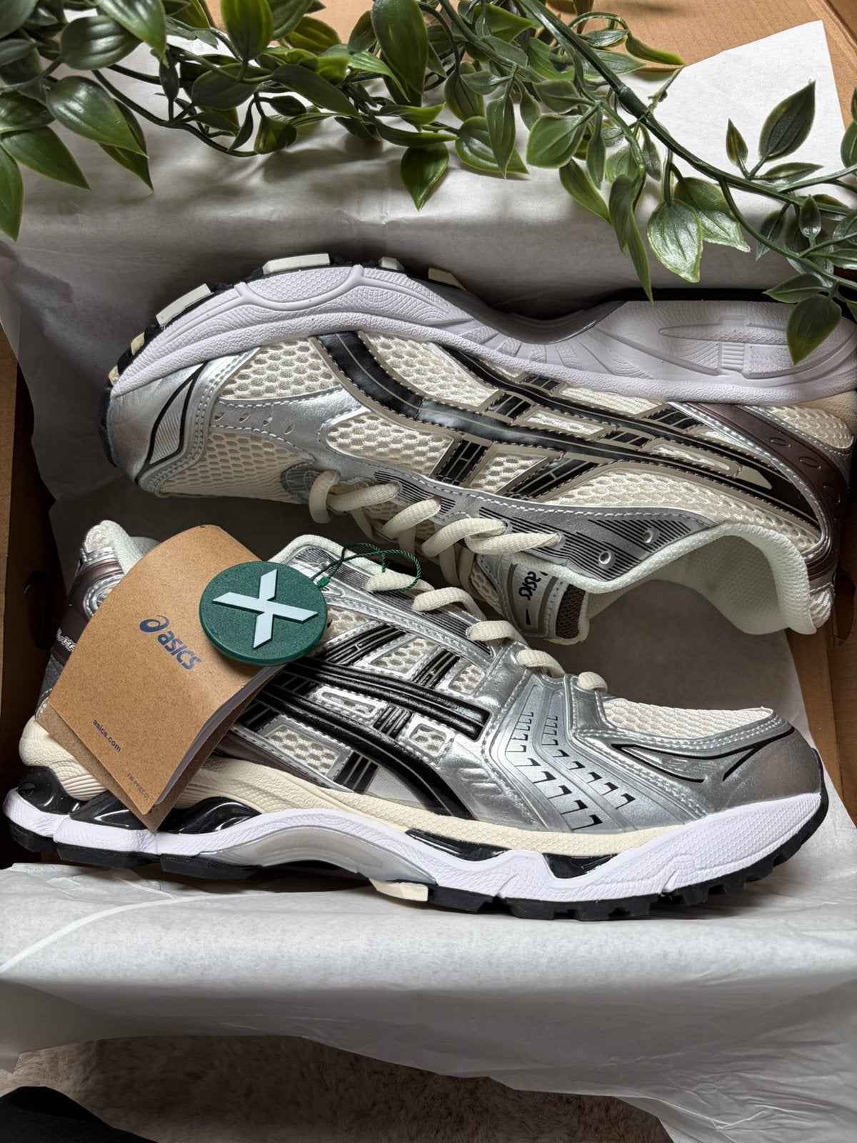 ASICS Gel-Kayano 14 Cream Black, Ophalen of Verzenden, Zo goed als nieuw, Zwart