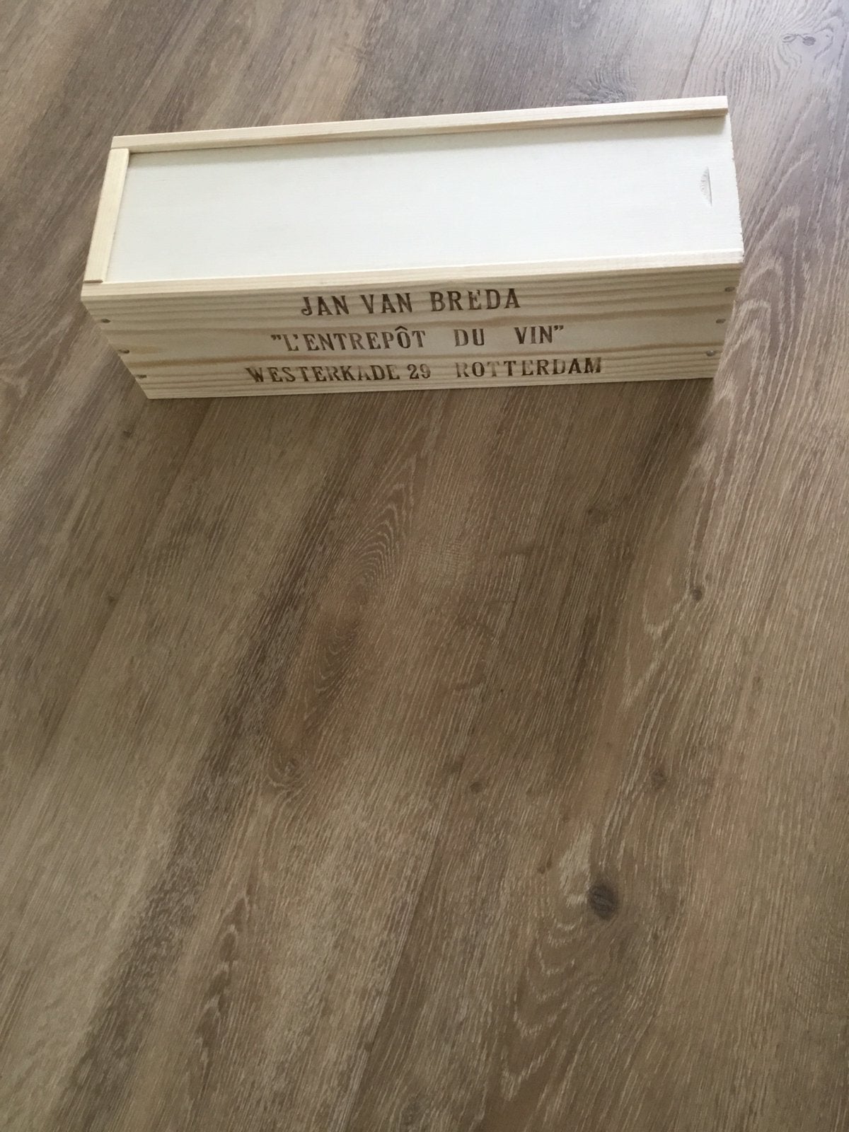 Wijn kisje voor een fleswijn, Ophalen of Verzenden, Zo goed als nieuw