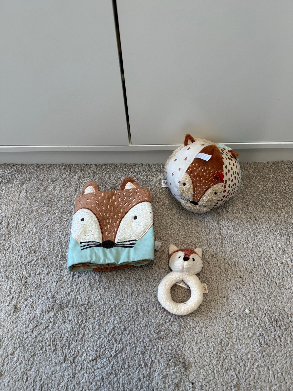 HEMA baby speelgoed vossen thema, Ophalen of Verzenden, Zo goed als nieuw, Overige typen, Met geluid