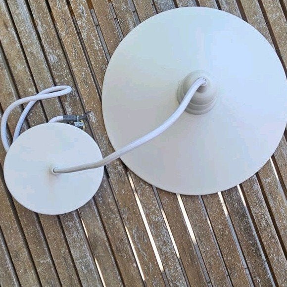 Witte metalen hanglamp met wit koord, Ø 28cm, Huis en Inrichting, Ophalen, Metaal