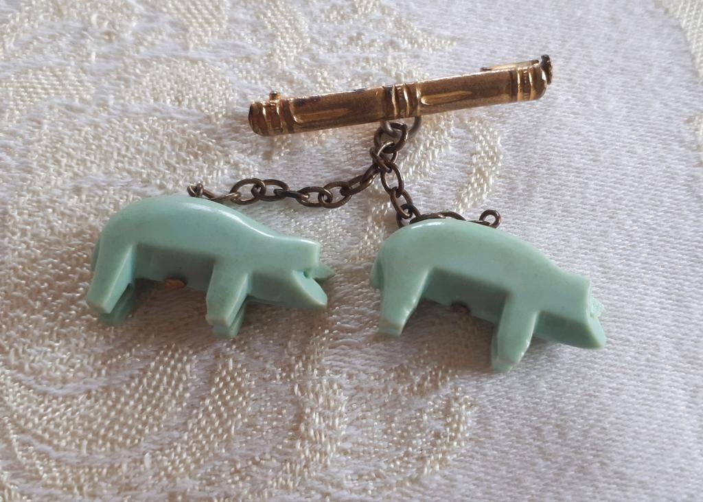 Art Deco Broche met 2 Bakelieten Varkentjes., Sieraden, Tassen en Uiterlijk, Antieke sieraden, Broche, Overige materialen, Verguld