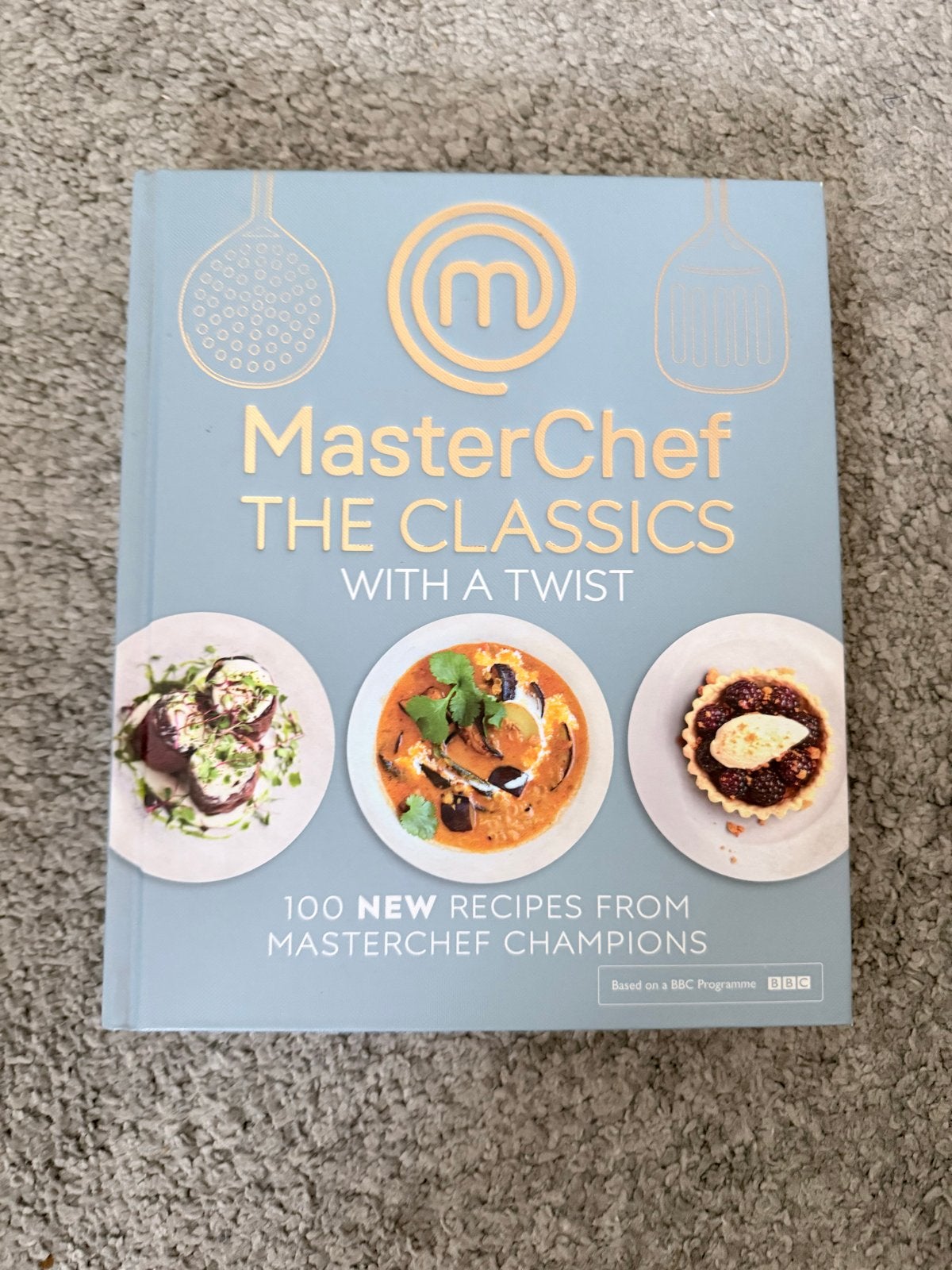 MasterChef The Classics With A Twist Kookboek, Boeken, Kookboeken, Ophalen of Verzenden, Zo goed als nieuw, Overige gebieden, Voorgerechten en Soepen