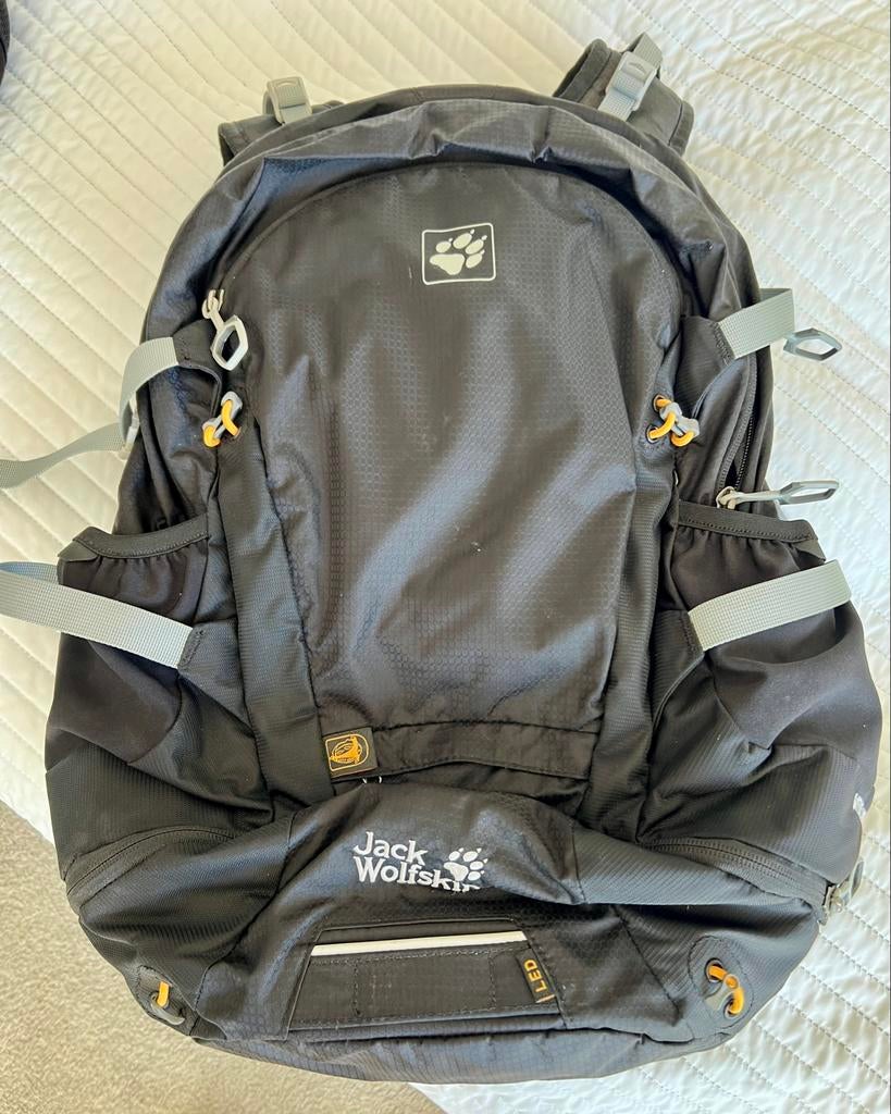 Jack Wolfskin Rugzak - Ideaal voor Trekking, 25 tot 40 cm, Ophalen of Verzenden, Zo goed als nieuw, Trekking
