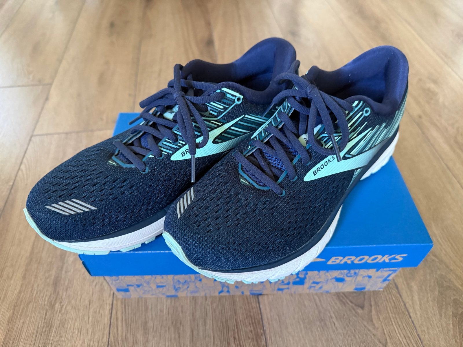 Brooks Defyance 12 Hardloopschoenen Dames Maat 40, Ophalen of Verzenden, Zo goed als nieuw, Hardlopen, Hardloopschoenen