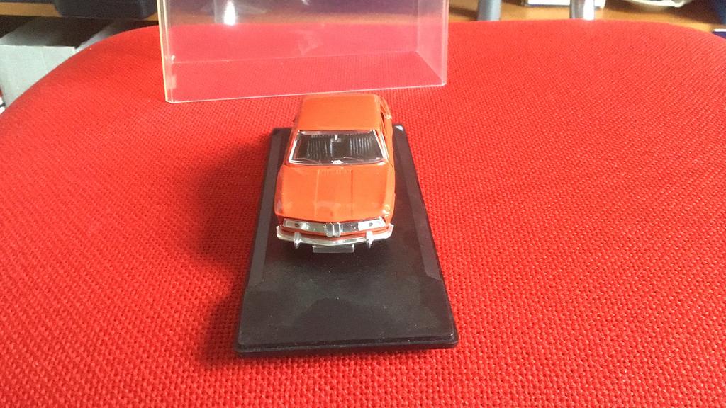 BMW 2000 ELIGOR NIEUW IN VITRINE ZIE JE WEINIG MAAR WEL HIER, Ophalen of Verzenden, Zo goed als nieuw