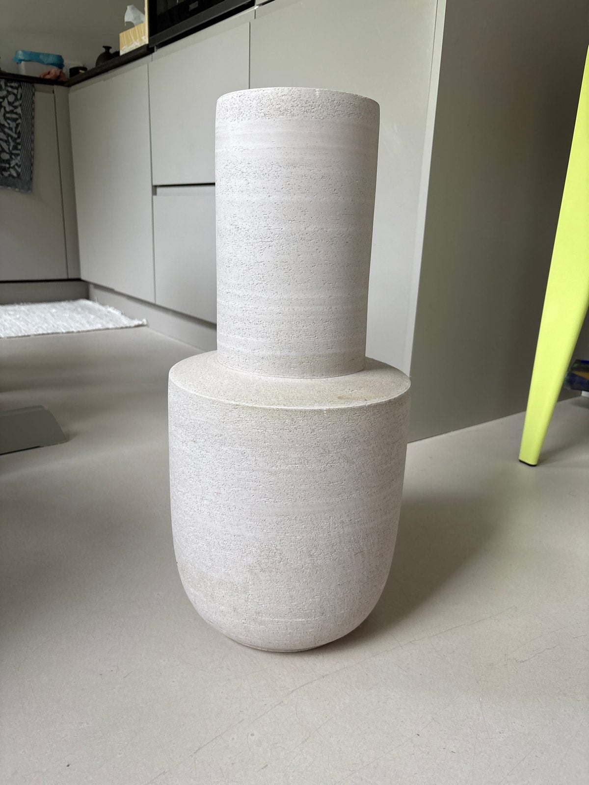 Piet Boon vaas van beton (niet waterdicht) 57x20 cm, Gebruikt, Ophalen of Verzenden, Steen/keramiek, Geschikt voor droogbloemen