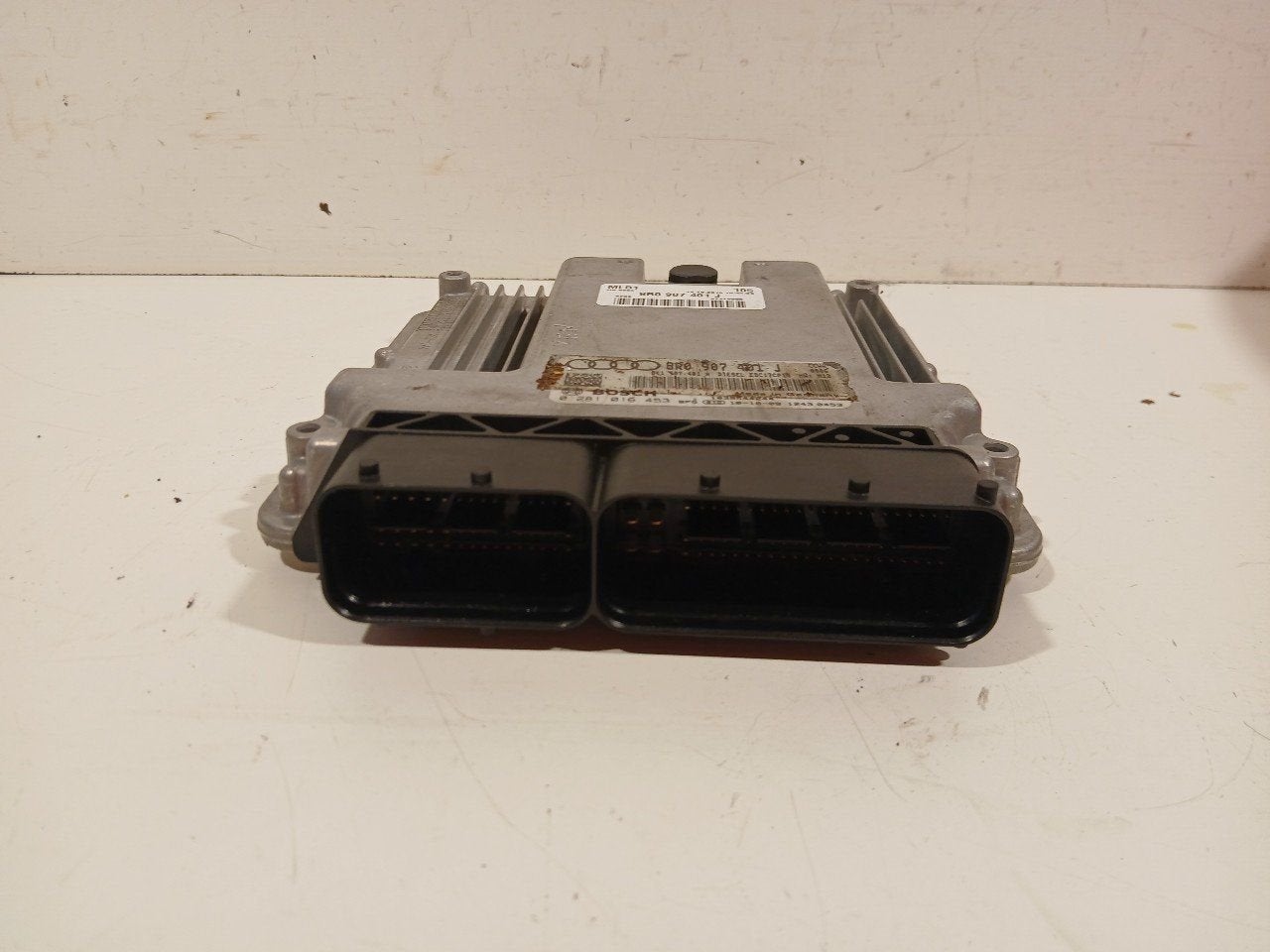 Computer motormanagement Audi A4, Onderdelen@venauto.nl, Van der Ven Autorecycling B.V., Gebruikt, Ettenseweg 76, 4706 PB Roosendaal, The Netherlands