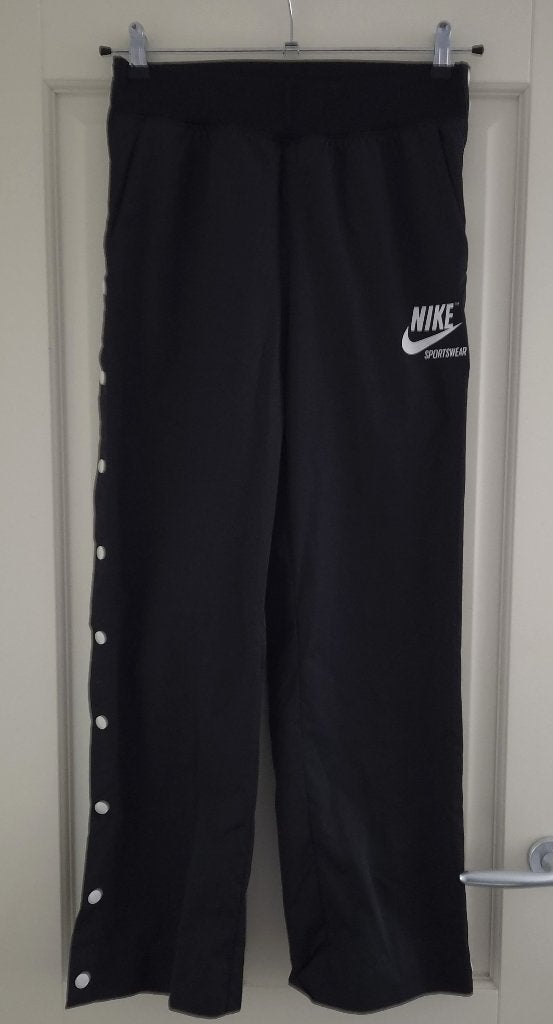 Nike Sportswear tearaway broek drukknopen zwart S 51940, Zwart, Nike Inc., Overige typen, Nike
