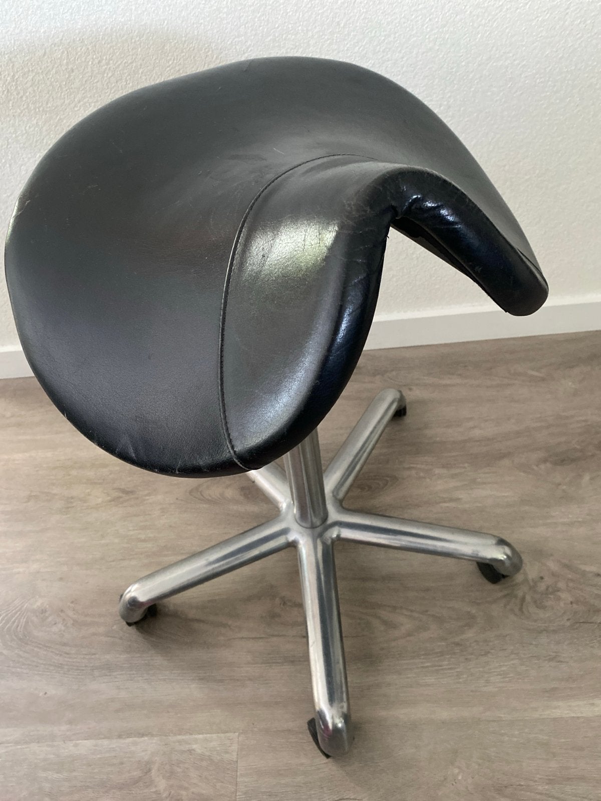 Ergonomische zadelkruk van De ErgoShop, Ophalen, Gebruikt, Zwart, Bureaukruk