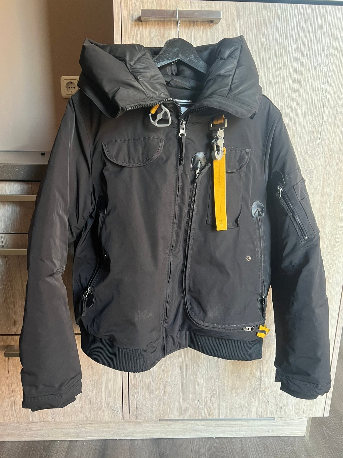Fijne dikke winterjas maat XL, Kleding | Dames, Ophalen of Verzenden, Zo goed als nieuw, Maat 42/44 (L), Zwart