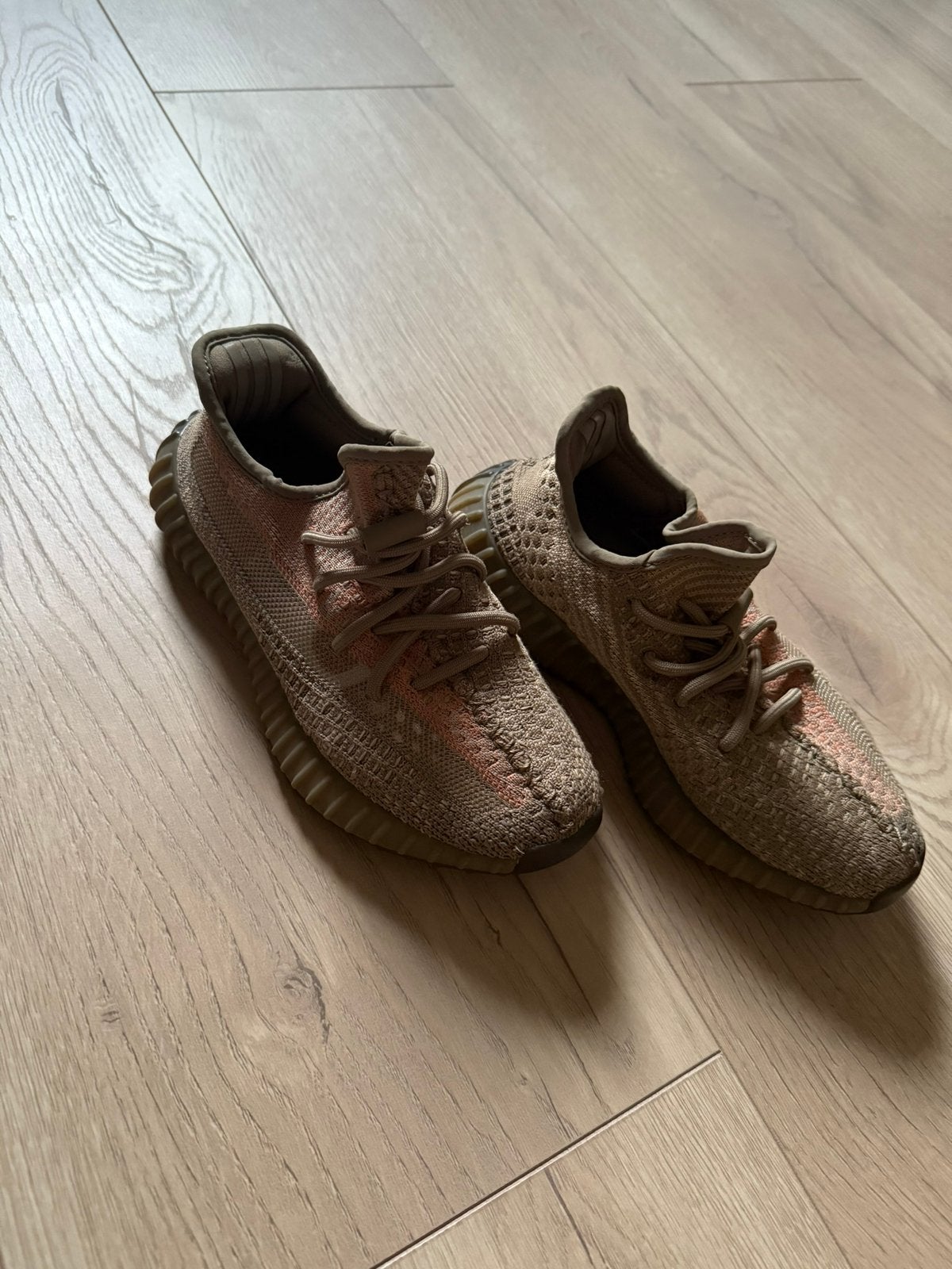 Yeezys adidas, Ophalen of Verzenden, Zo goed als nieuw, Zwart, Sneakers of Gympen
