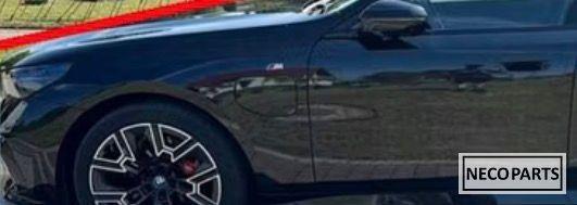 BMW 5 G60 G61 ZIJSCHERM SNIJDEEL SPATBORD LINKS KLEUR 475, Gebruikt, -, Ophalen of Verzenden, Achter