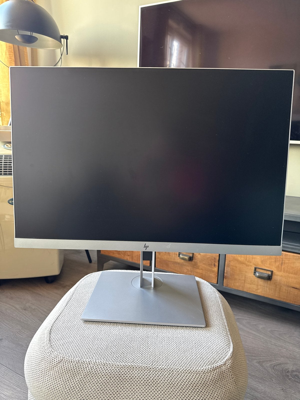 HP E243i 61cm (24”) LCD Monitor - Full HD IPS, Ophalen, IPS, In hoogte verstelbaar, Full HD