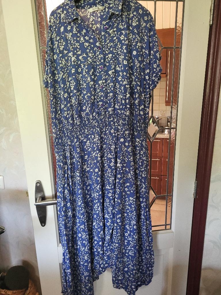 leuke Miljuschka blauw jurk mt 52, Blauw, Jurk, Ophalen of Verzenden, Zo goed als nieuw