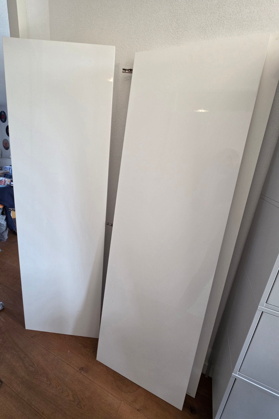 3 deuren voor Ikea Besta, hoogglans, Ophalen, Minder dan 80 cm, Binnendeur, Zo goed als nieuw