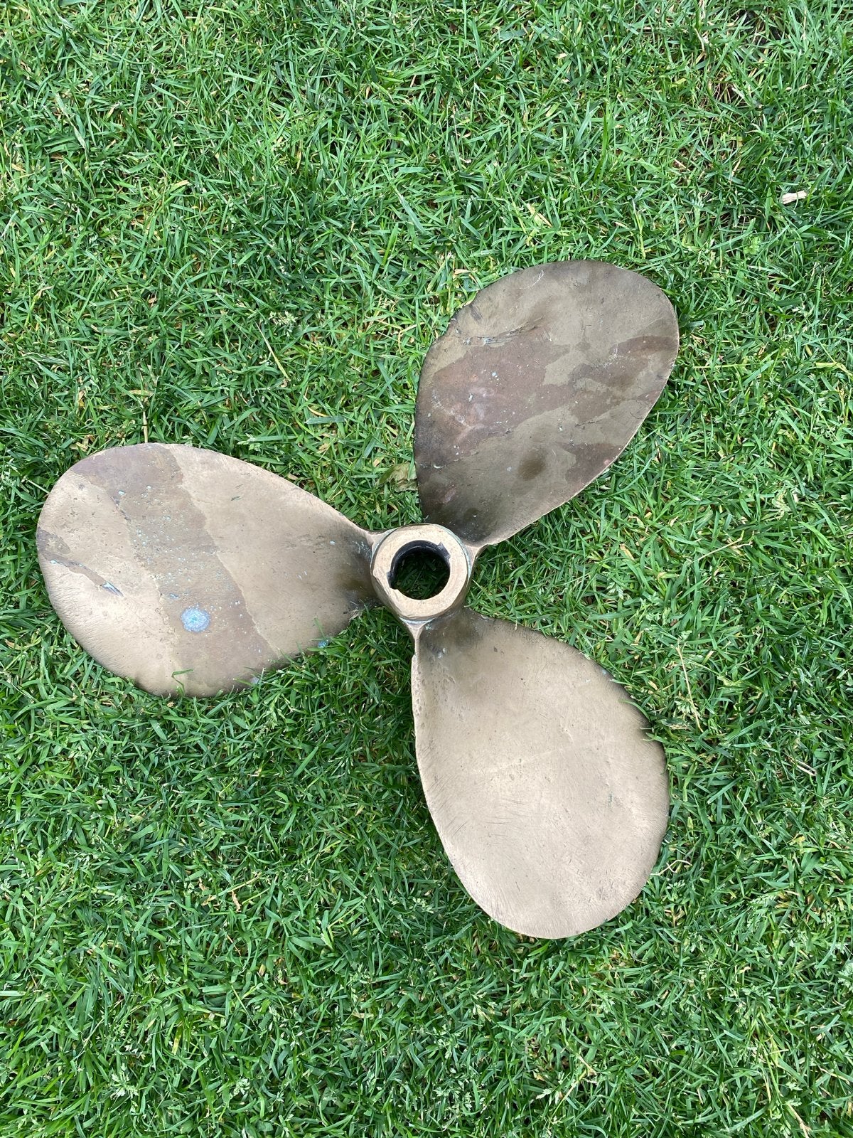 Handgemaakte Bronzen Scheepsschroef - Uniek Decoratiestuk, Watersport en Boten, Ophalen, Gebruikt, Motor en Techniek, Motorboot