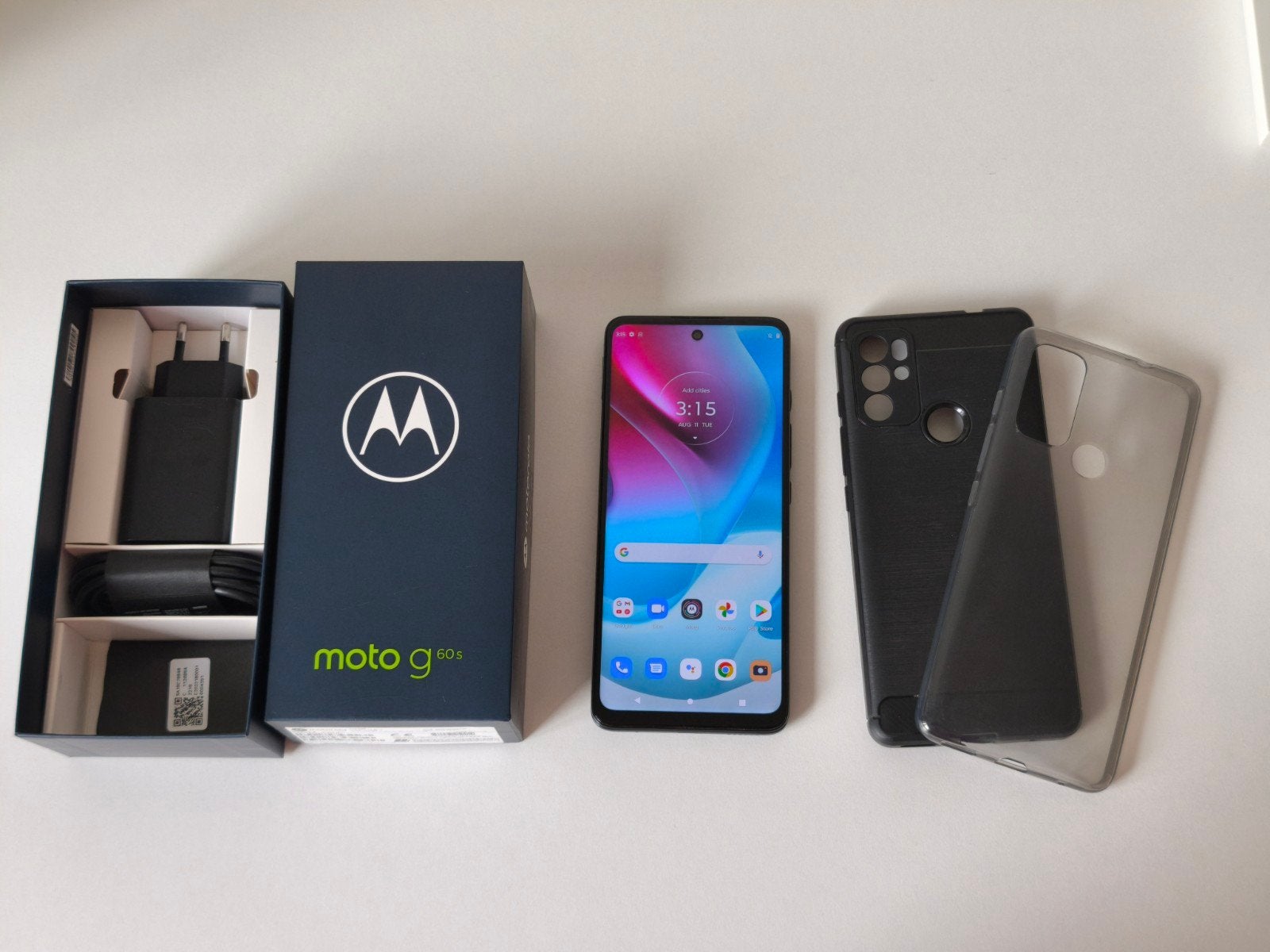 Motorola moto g60s (blauw) met doos, oplader en 2 hoesjes, Gebruikt, Overige modellen, Blauw, Touchscreen