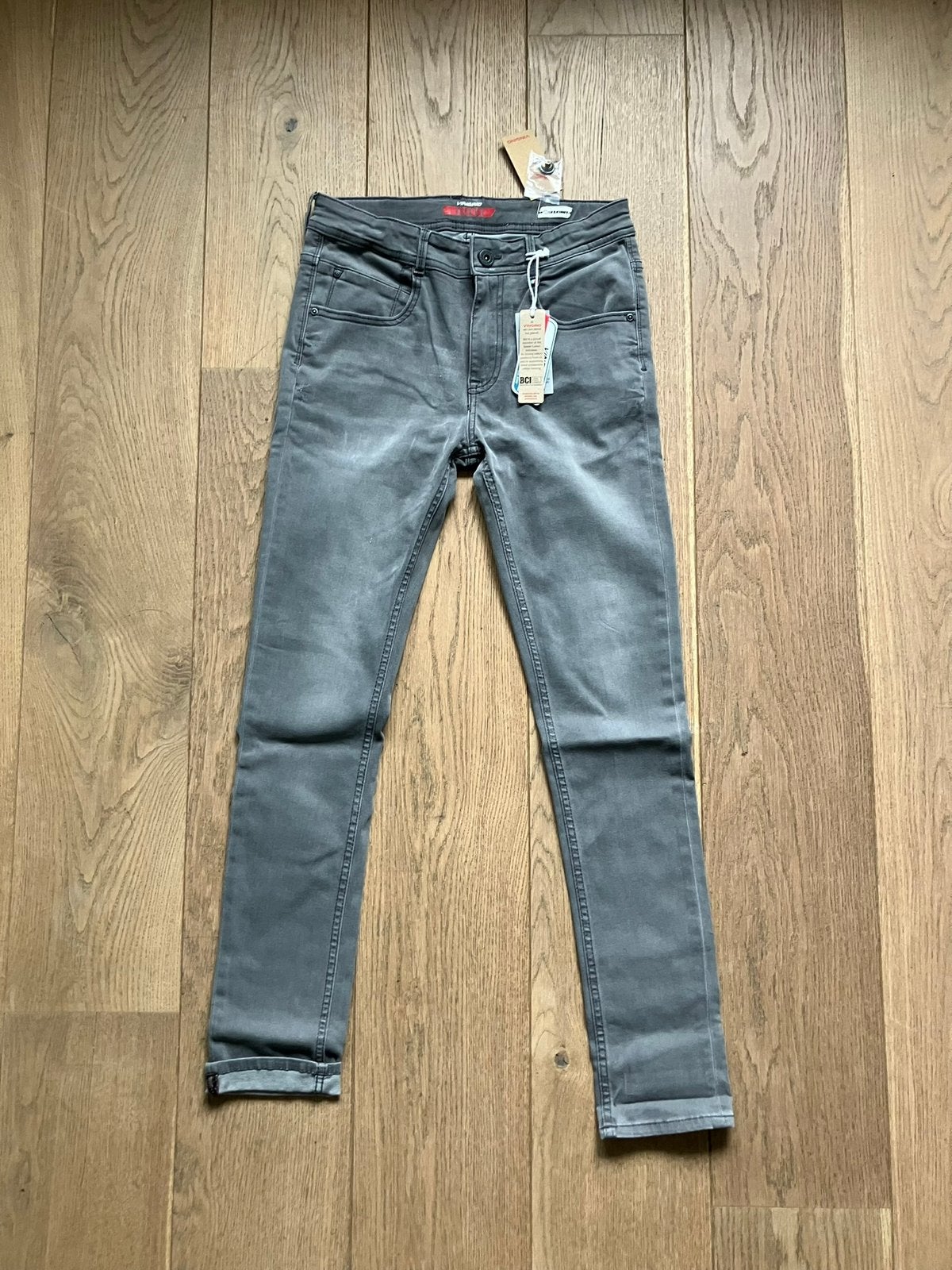 Nieuwe spijkerbroek Vingino Apache maat 15/170, Kinderen en Baby's, Ophalen of Verzenden, Nieuw, Jongen, Broek