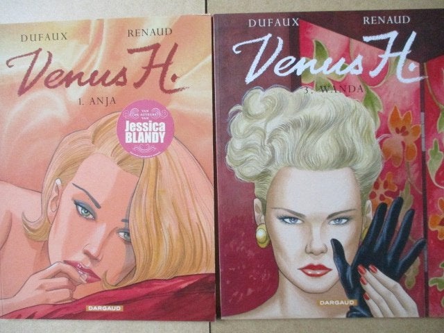 w0309 venus h. 2x, Meerdere stripboeken, Ophalen, Gelezen