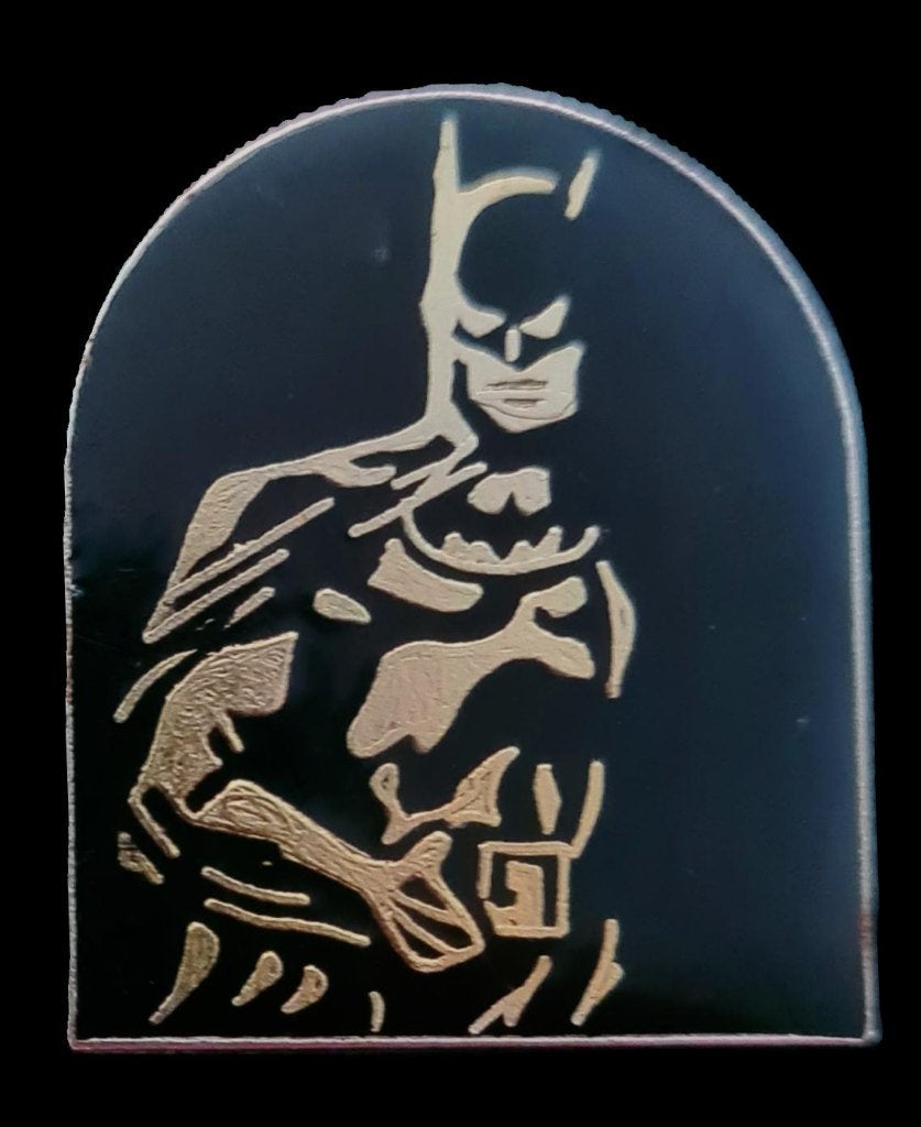 Batman pin- zwart epoxy, Verzamelen, Speldjes, Pins en Buttons, Verzenden, Nieuw, Figuurtje, Speldje of Pin