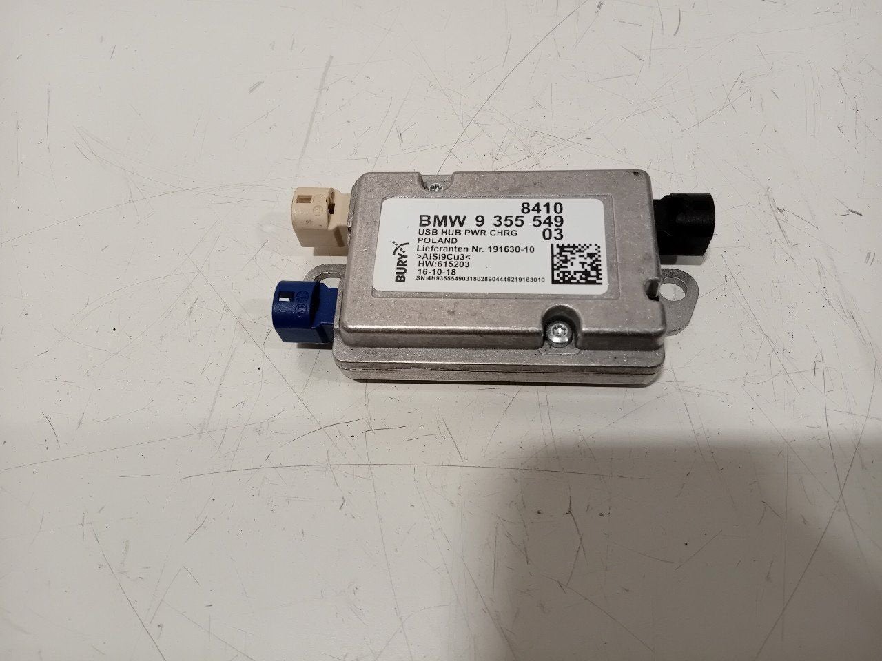 Antenne versterker BMW 1 serie, Ophalen of Verzenden, Van der Ven Autorecycling B.V., Onderdelen@venauto.nl, Ettenseweg 76, 4706 PB Roosendaal, The Netherlands