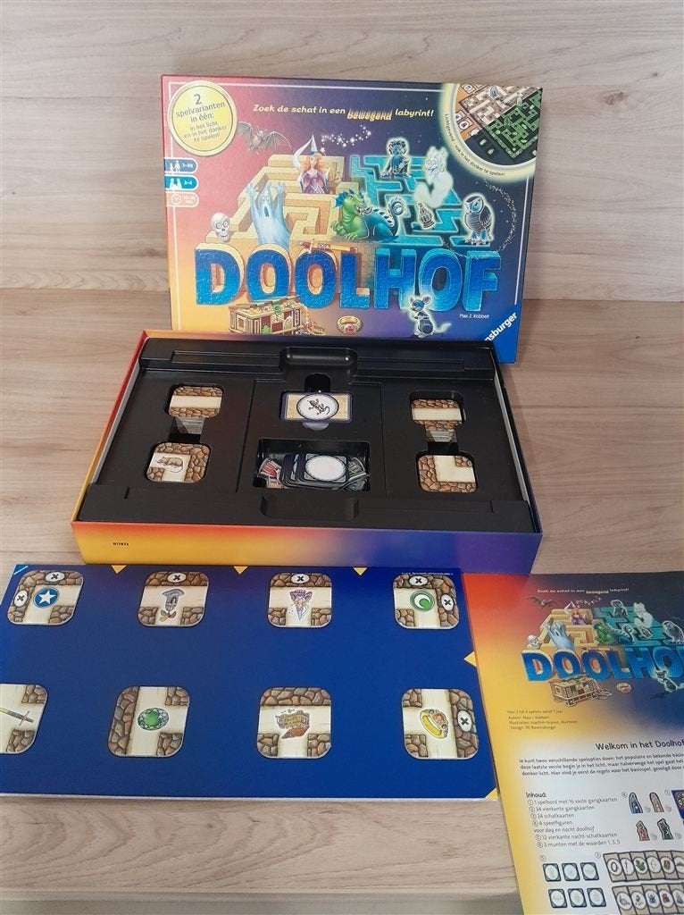 Doolhof - glow in the dark - s4679, Hobby en Vrije tijd, Gezelschapsspellen | Bordspellen, Verzenden, Zo goed als nieuw