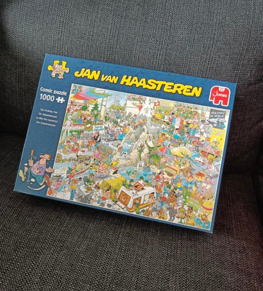Jan van Haasteren puzzel 1000 stukjes - Vakantiebeurs, Ophalen of Verzenden, 500 t/m 1500 stukjes, Zo goed als nieuw, Legpuzzel