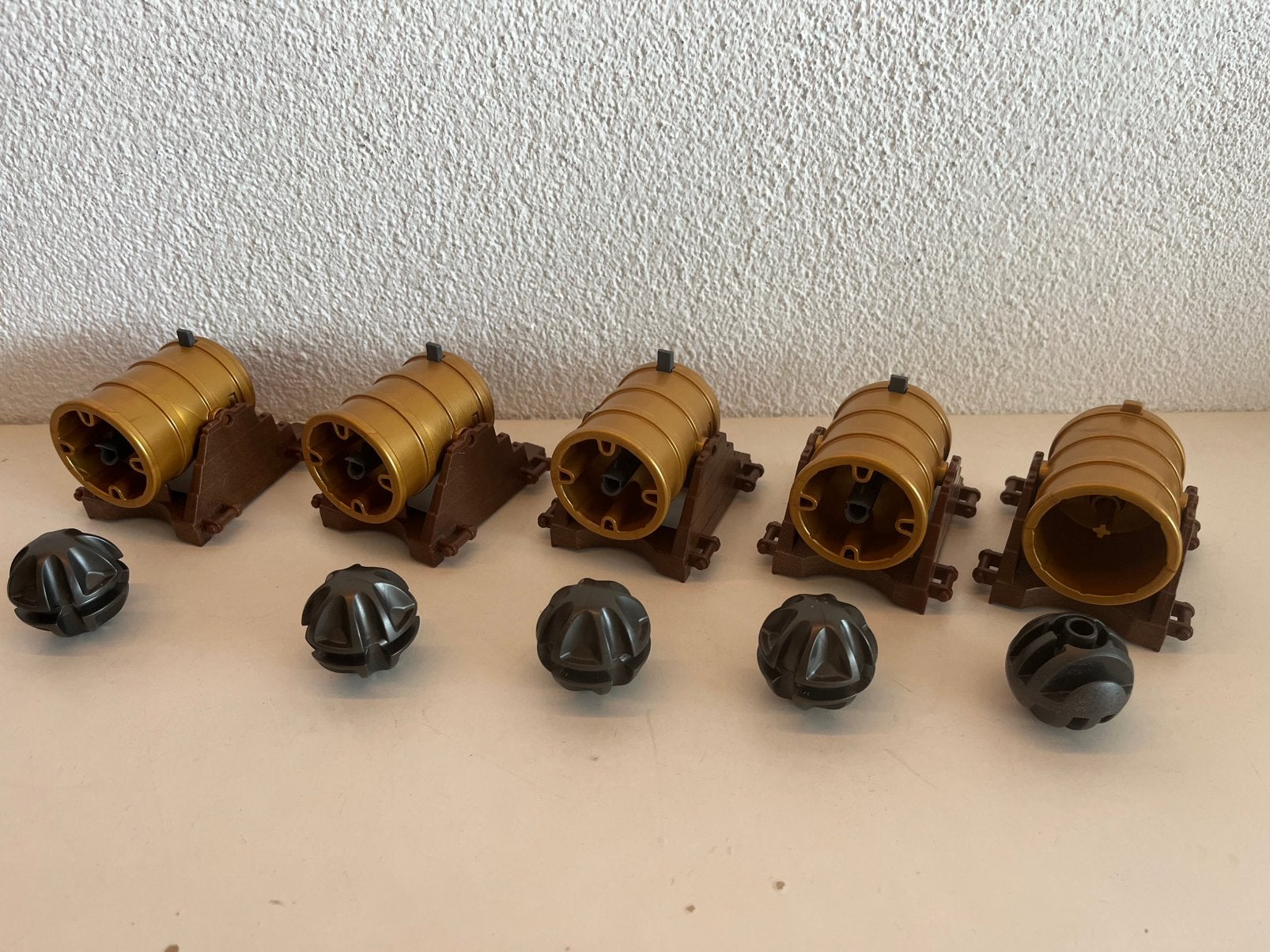 Playmobil onderdelen: kanon met kogel 5 stuks, Ophalen of Verzenden, Zo goed als nieuw, Losse onderdelen