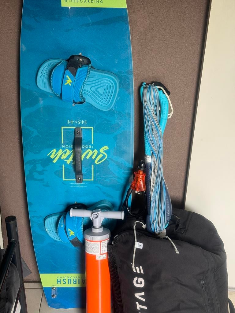Kitesurfing set, Twintip, Ophalen of Verzenden, Zo goed als nieuw, 12 m²