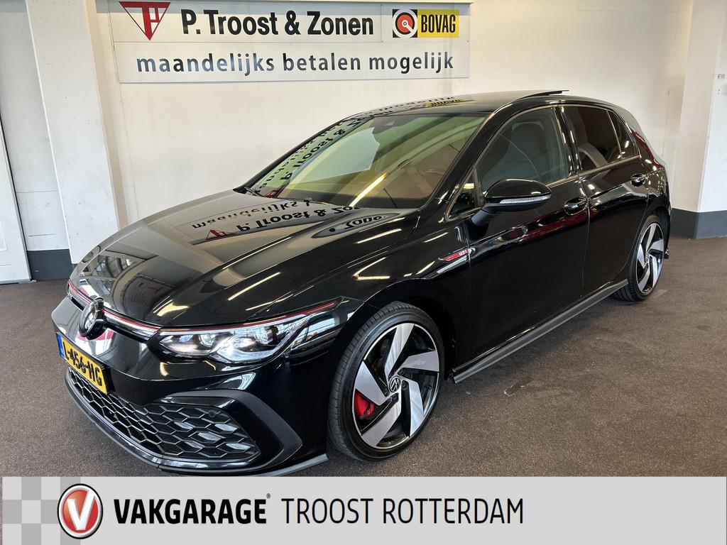 Volkswagen Golf 2.0 TSI GTI 330PK | Panoramadak | Custom uit, 730 kg, 4 cilinders, Alcantara, 14 km/l