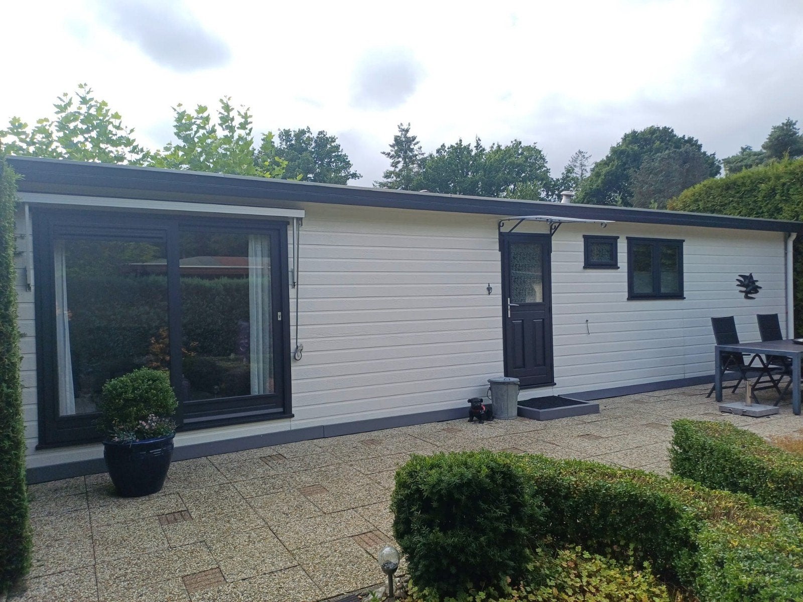 Prachtige chalet in Hierden, omgeving Veluwe, In bos, 2 slaapkamers, Recreatiepark, Gelderland en Veluwe
