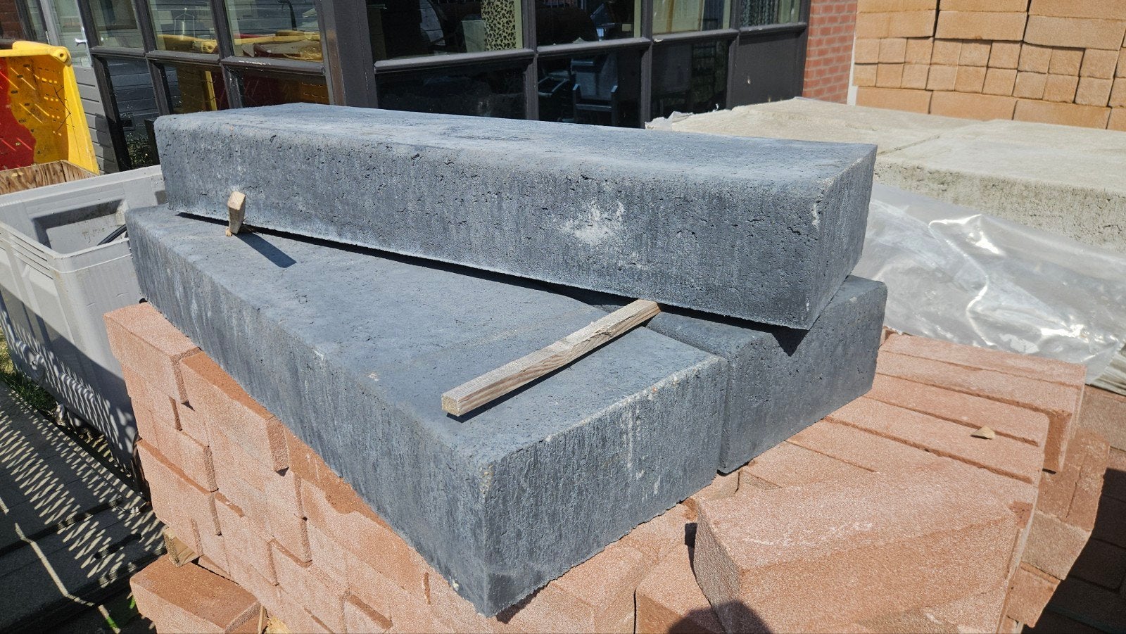 Nieuwe antraciet betonnen traptreden, Ophalen, Nieuw