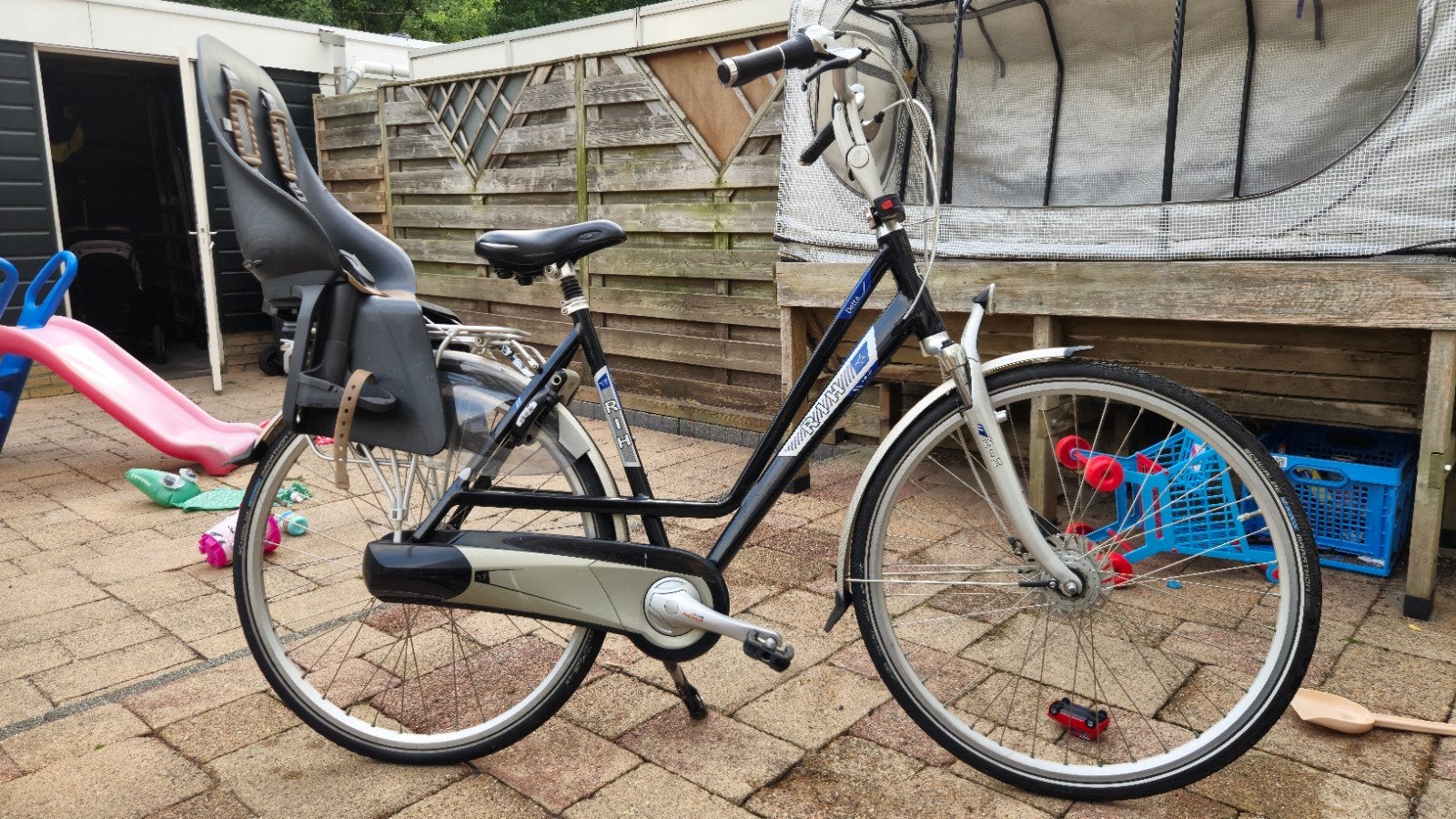 RIH Delta Damesfiets met lage instap en kinderzitje, Ophalen, Gebruikt, Overige merken, Versnellingen