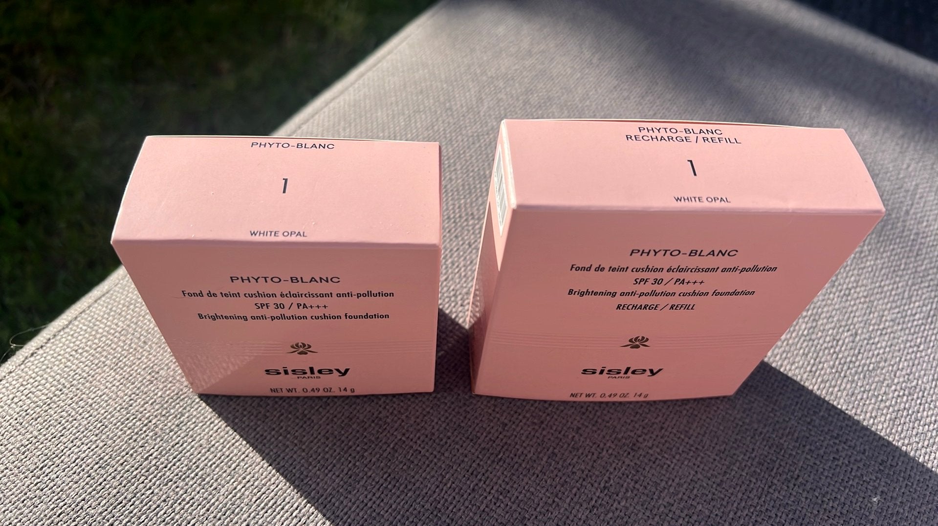 Phyto Blanc Cushion foundation SPF Sisley, Verzenden, Nieuw, Gehele gezicht, Verzorging