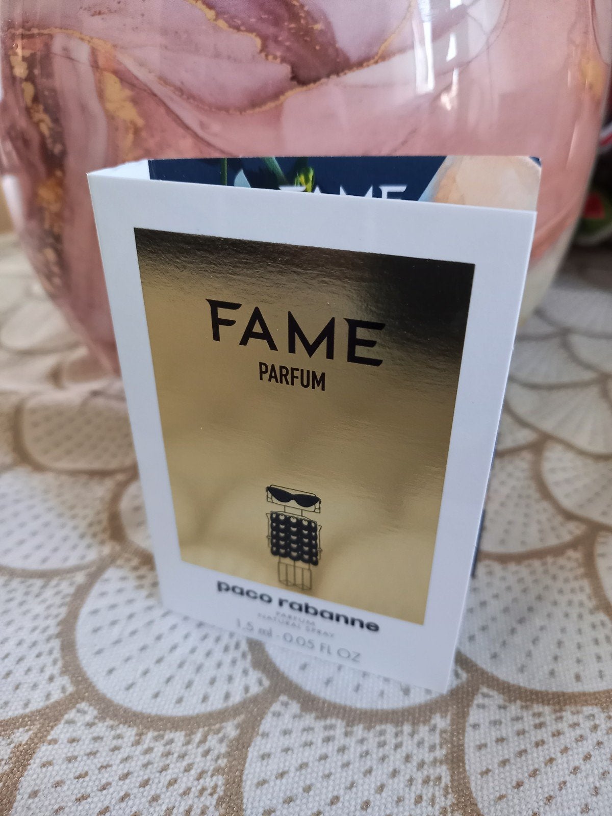 Proefje Fame Parfum Paco Rabanne, Sieraden, Tassen en Uiterlijk, Uiterlijk | Parfum, Ophalen of Verzenden, Nieuw
