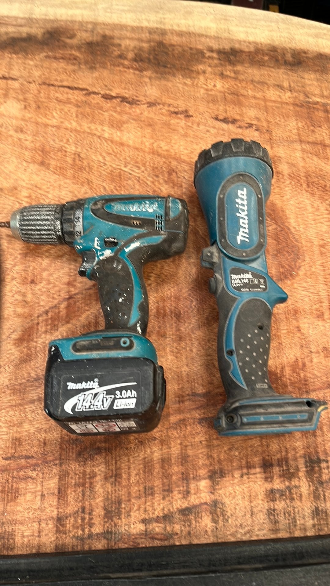 Makita schroefmachine en zaklamp, Ophalen, Gebruikt, Variabele snelheid, Boor- en Schroefmachine